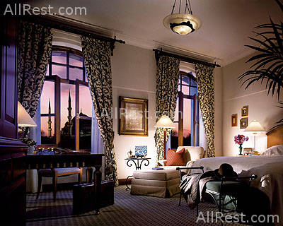 Four Seasons Hotel Istanbul 12